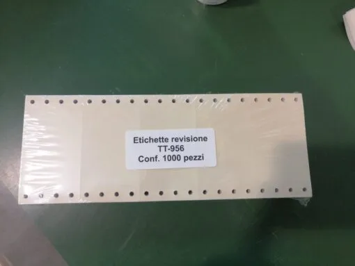 Etichette autoadesive modulo continuo 64x34 mm per revisioni auto Mod. TT956