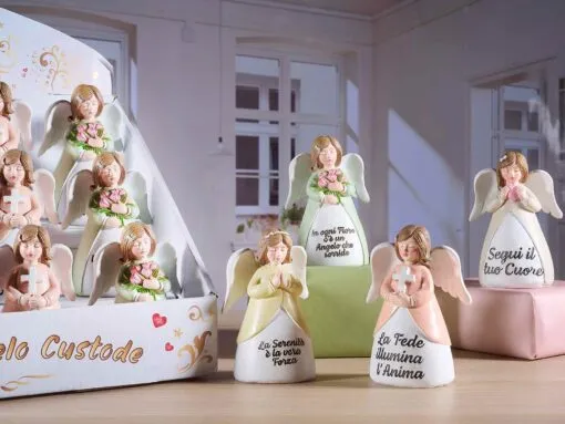 angioletto in resina con messaggio inciso