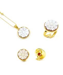 tris in argento con cammei incisi