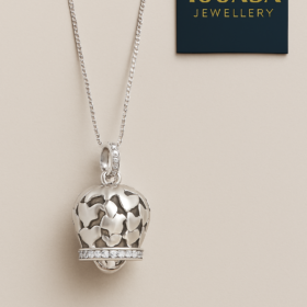 Collana con ciondolo chiama angeli in argento e zirconi